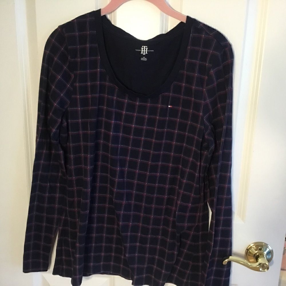 NWOT Tommy Hilfiger Women’s Large L/S Plaid Top